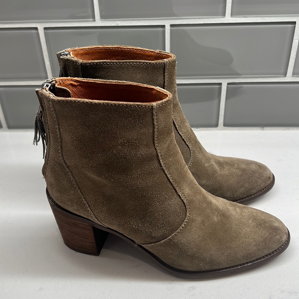 MADEWELL  Suede Zip Ankle Fashion Boots‎ Booties Size 7.5 Style B5422